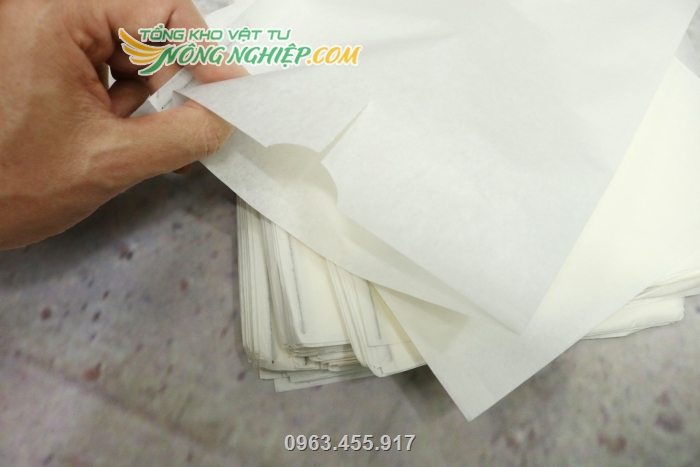 Túi bao xoài chất liệu giấy sáp một lớp có thành phần chống tia UV